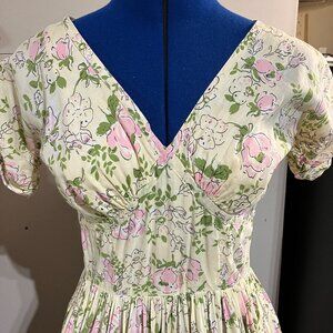 Gorgeous 1950s Petite Floral Sundress